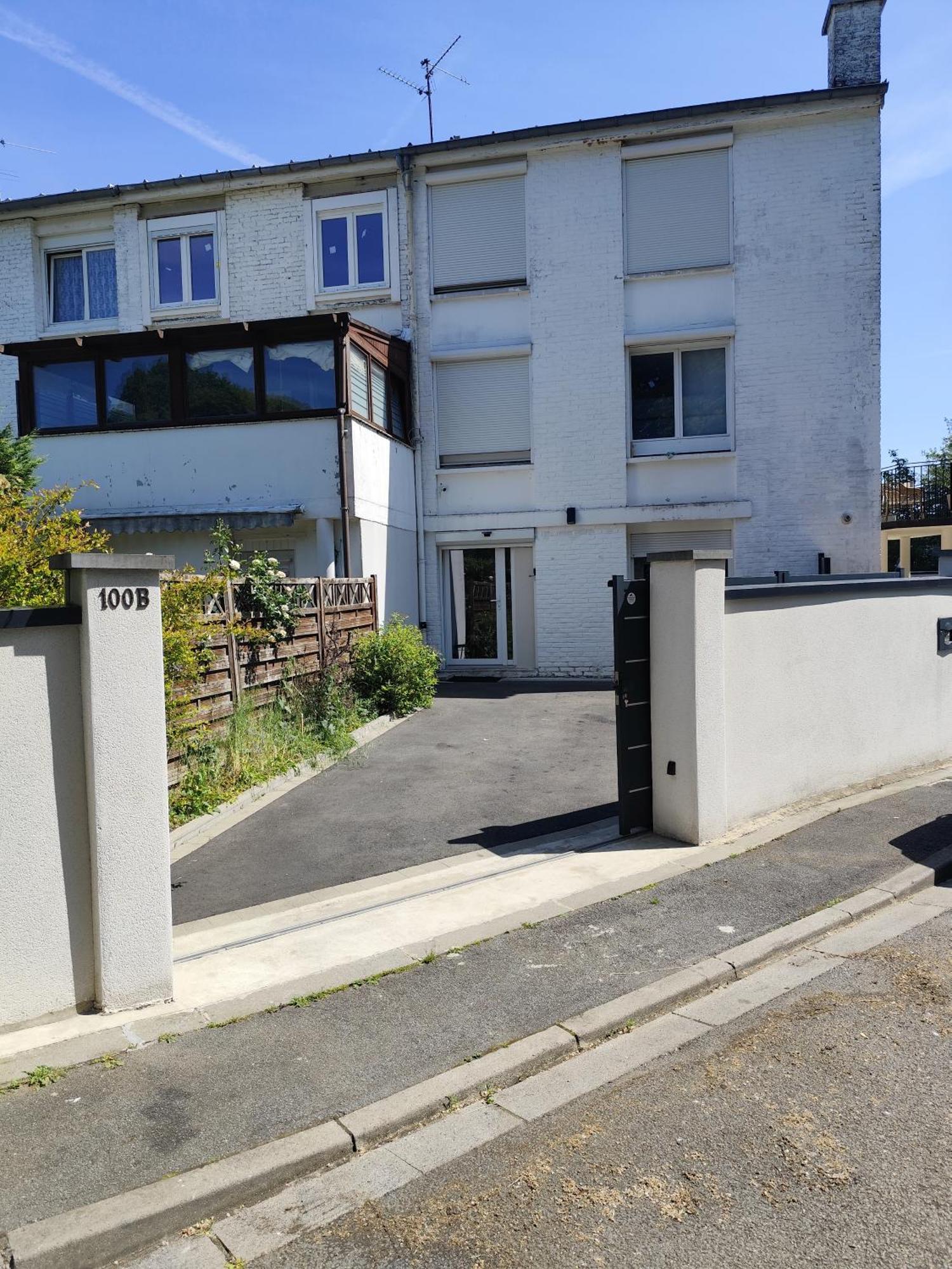 Escapade Pres De Lille - Appartement Charmant Avec Terrasse Et Parking Privee Mons-en-Baroeul Extérieur photo